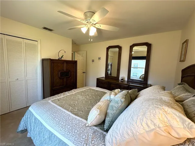 Spacious guest room