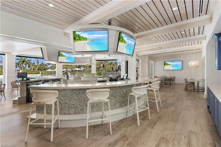 Courtside Cafe