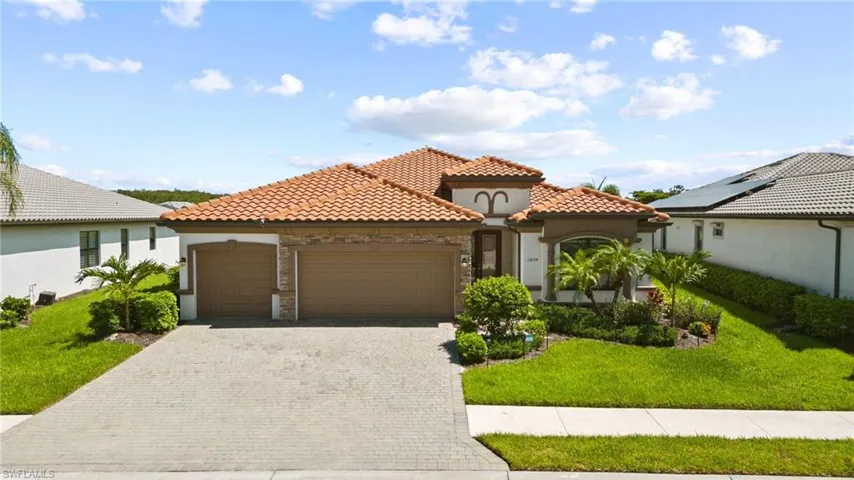 11894  White Stone  DR, Fort Myers, FL 33913