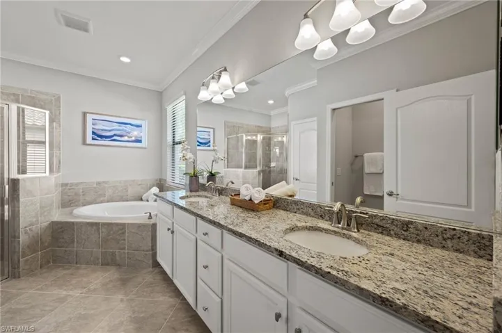 11894  White Stone  DR, Fort Myers, FL 33913