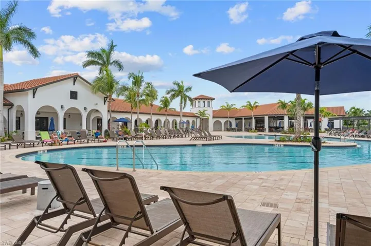 11894  White Stone  DR, Fort Myers, FL 33913