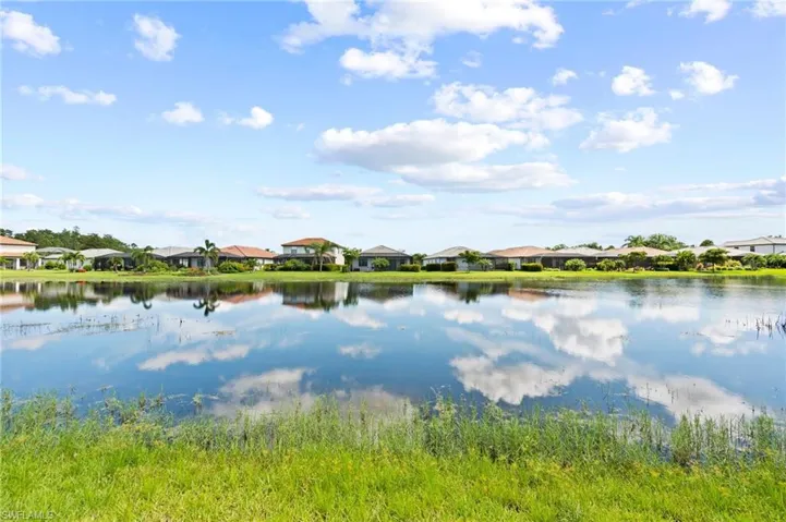 11894  White Stone  DR, Fort Myers, FL 33913