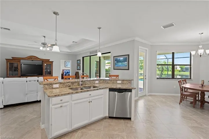 11894  White Stone  DR, Fort Myers, FL 33913