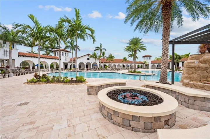 11894  White Stone  DR, Fort Myers, FL 33913