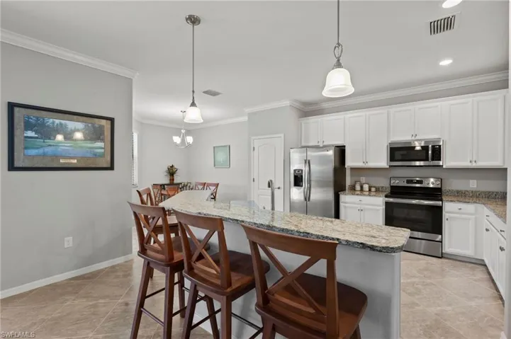 11894  White Stone  DR, Fort Myers, FL 33913