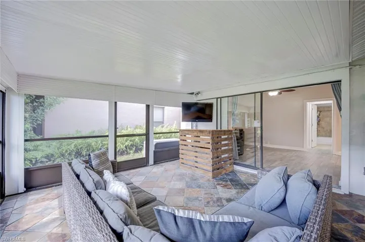 Great space to relax and entertain!