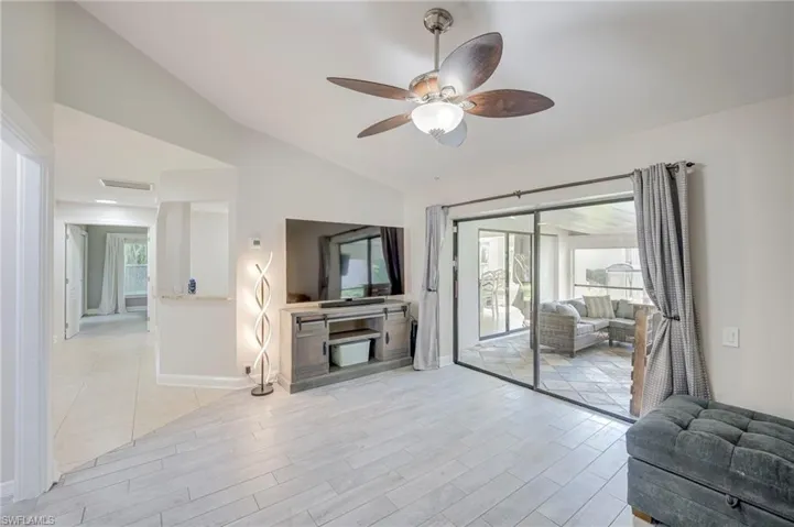 13103 Regent Cir, Fort Myers, Florida 33966