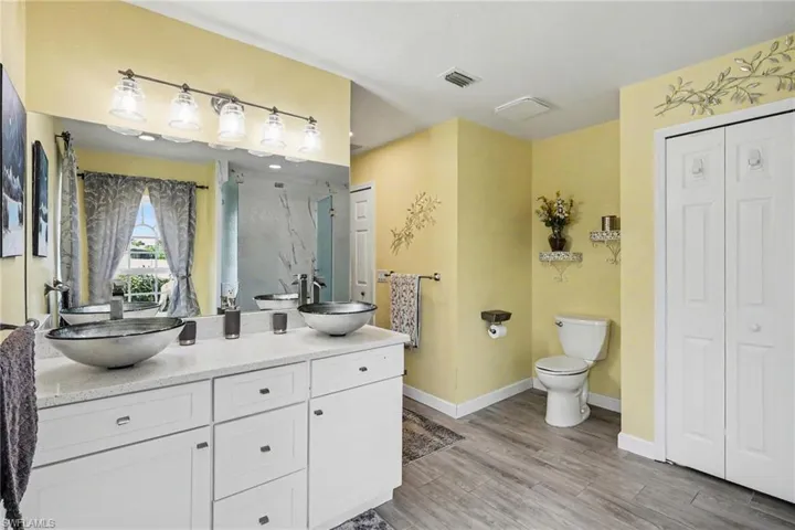 3754 Se 3rd Ave, Cape Coral, Florida 33904