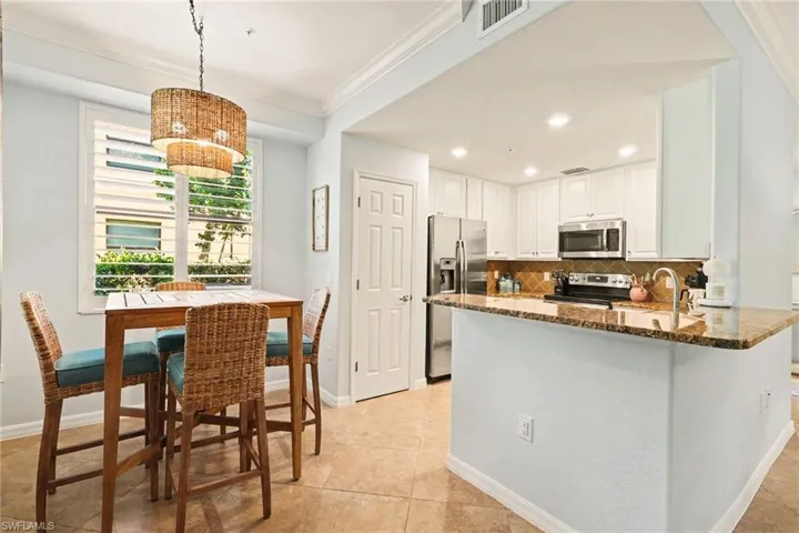 28050 Cookstown Ct 2704, Bonita Springs, Florida 34135