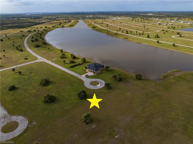 72  Carnation  DR, PLACIDA, FL 33946