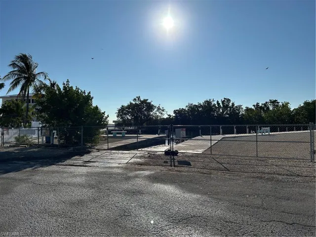 Boat ramp and parking