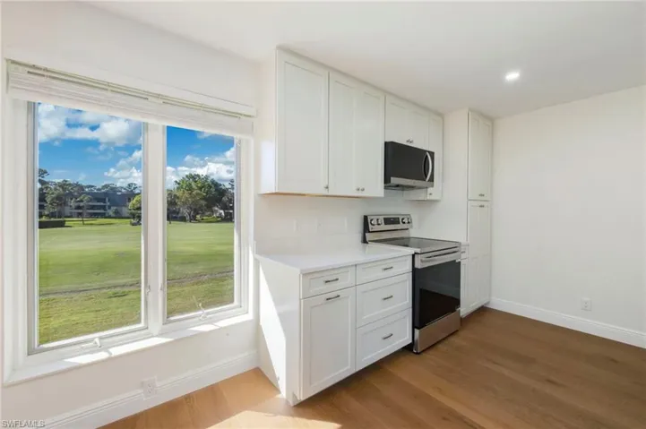 104 Clubhouse Dr # 272, Naples, Florida 34105