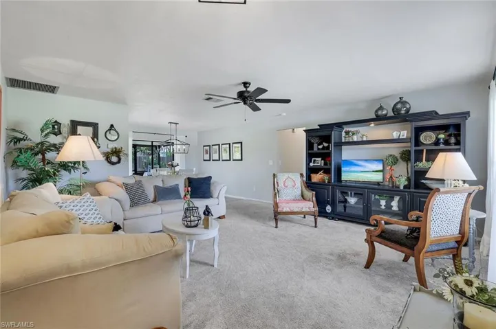 622 Sw 22nd Ter, Cape Coral, Florida 33991