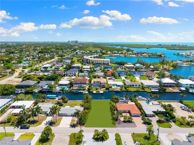 222 1st St, Bonita Springs, Florida 34134