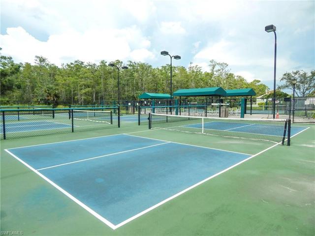 Pickleball Courts!