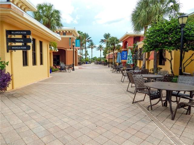 Restaurants & Billiards!