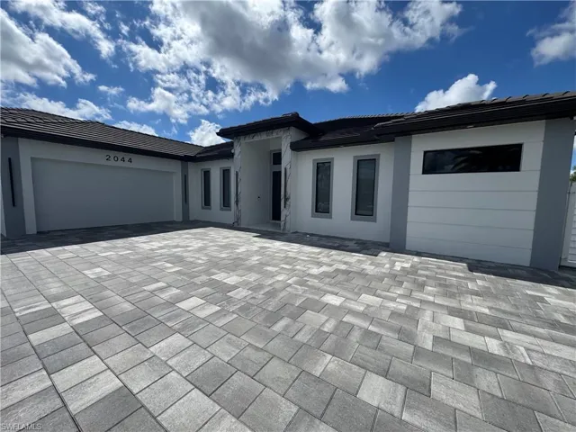 2044 Ne 5th St, Cape Coral, Florida 33909