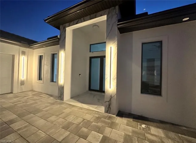 2044 Ne 5th St, Cape Coral, Florida 33909