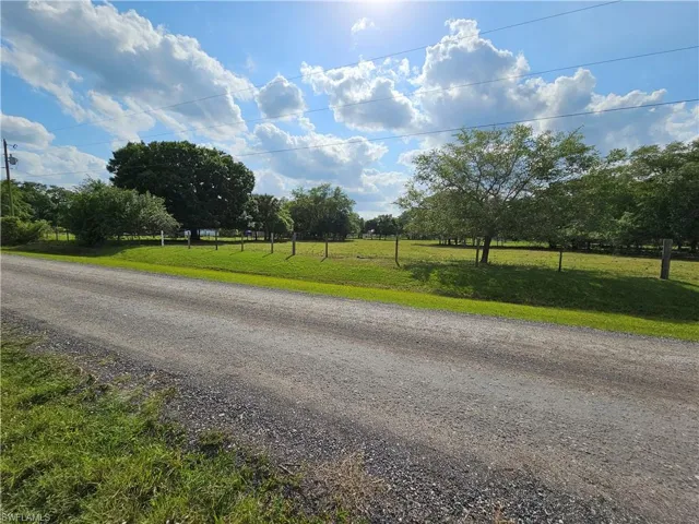 530 N Brida Street Clewiston, FL 33440