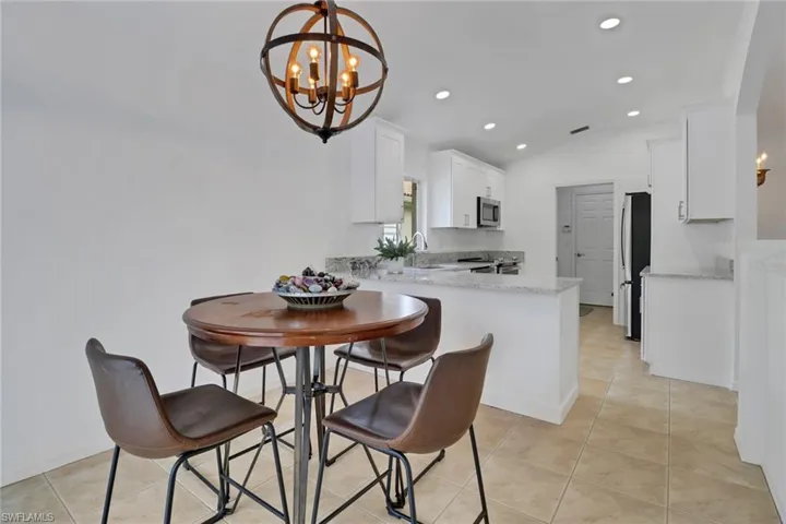 7849 Stratford Dr, Naples Fl 34104