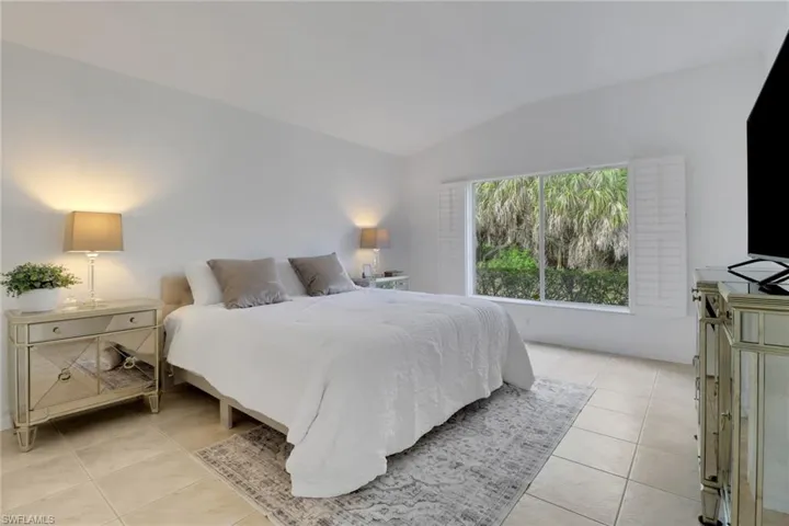 7849 Stratford Dr, Naples Fl 34104
