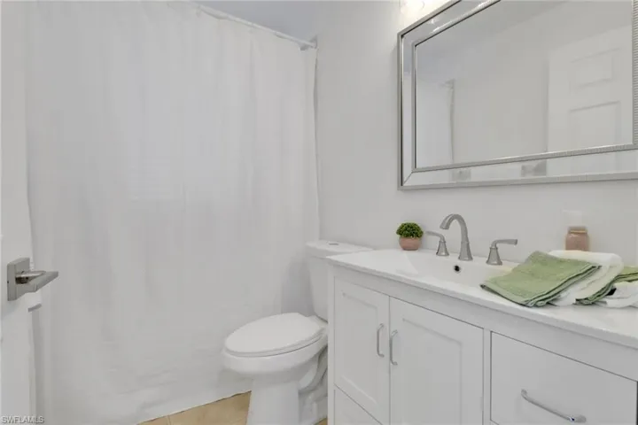 7849 Stratford Dr, Naples Fl 34104