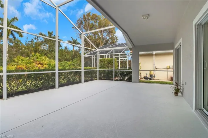 7849 Stratford Dr, Naples Fl 34104