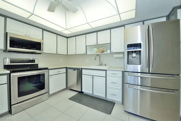 124 Penny Ln 778, Naples, Florida 34112
