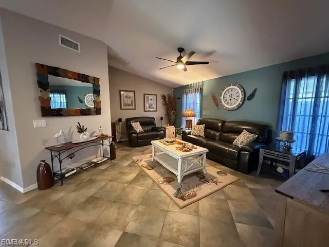 408 SE 19th  LN, Cape Coral, FL 33990