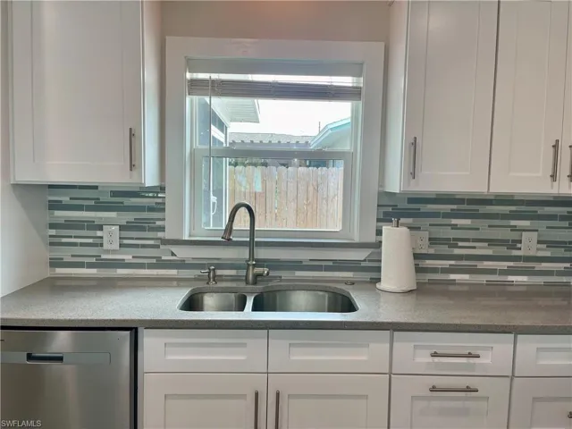 345 Donora Blvd, Fort Myers Beach, Florida 33931