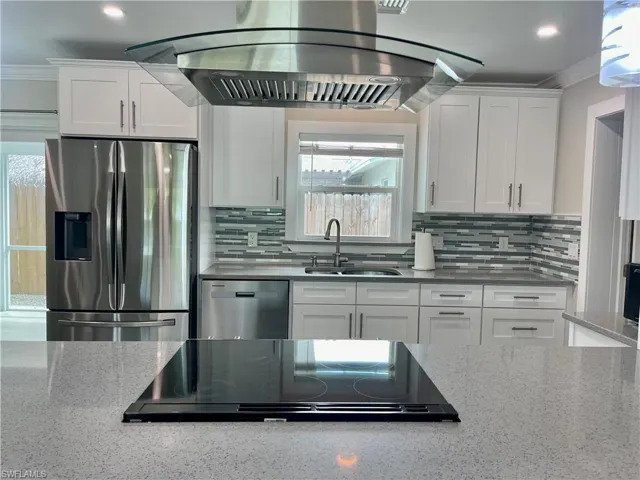 345 Donora Blvd, Fort Myers Beach, Florida 33931
