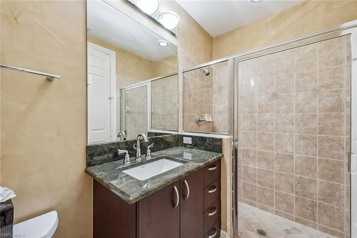 3735  Montreux  LN, Naples, FL 34114