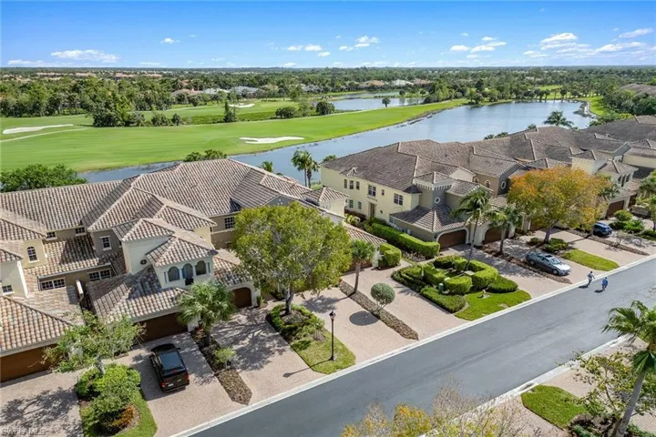3735  Montreux  LN, Naples, FL 34114