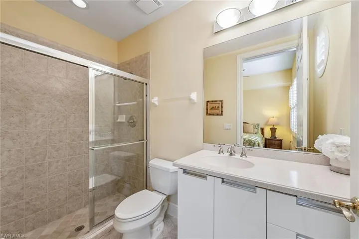3735  Montreux  LN, Naples, FL 34114