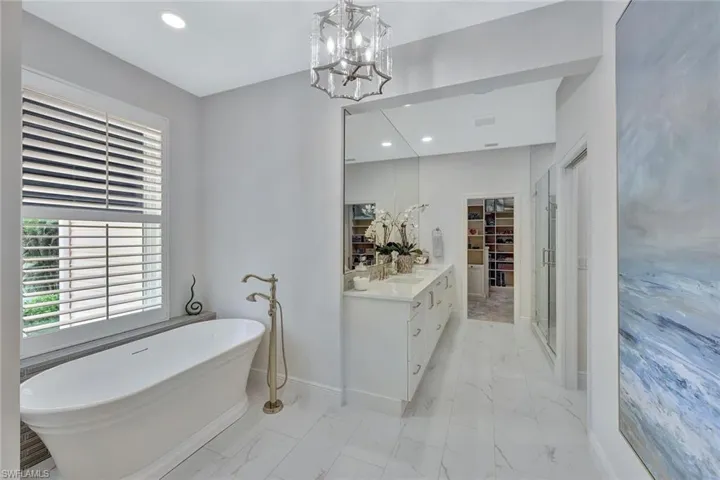 There is even a soaking tub!