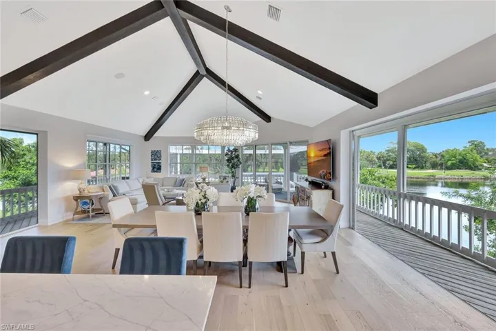 This is why we live in Florida - waterfront views, sunshine, and a boat at your fingertips!