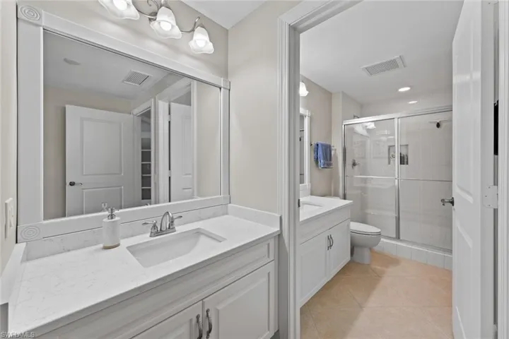 2743  1st  ST, Fort Myers, FL 33916