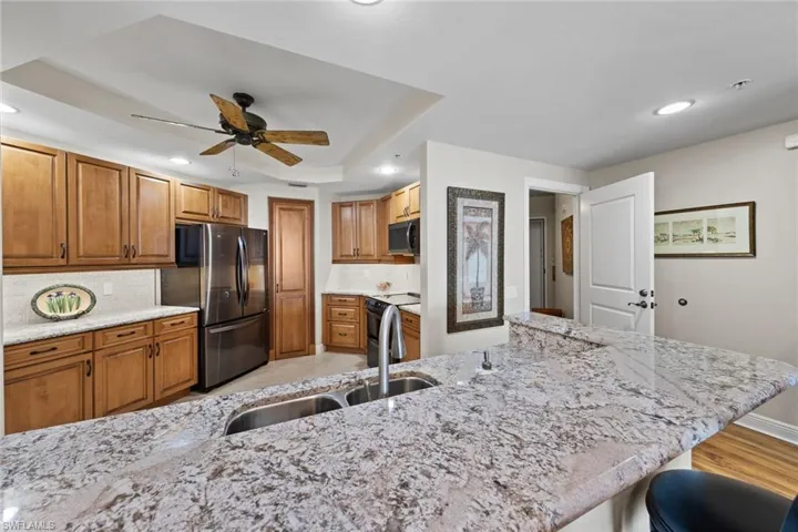 2743  1st  ST, Fort Myers, FL 33916