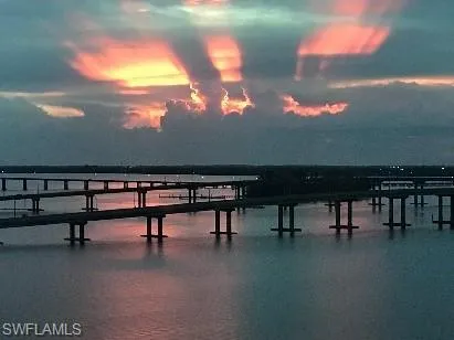 2743  1st  ST, Fort Myers, FL 33916
