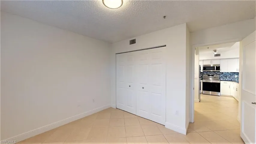 1210  Wildwood Lakes  BLVD, Naples, FL 34104