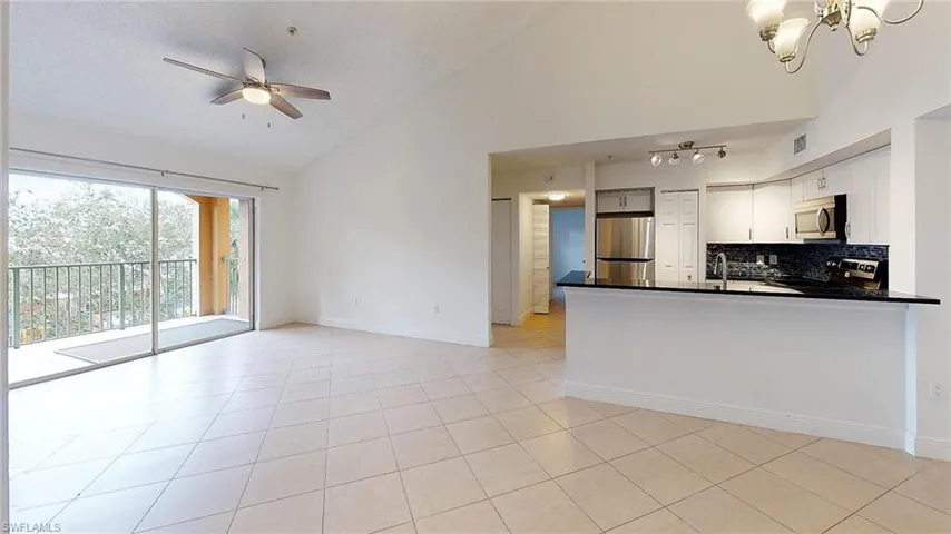 1210  Wildwood Lakes  BLVD, Naples, FL 34104