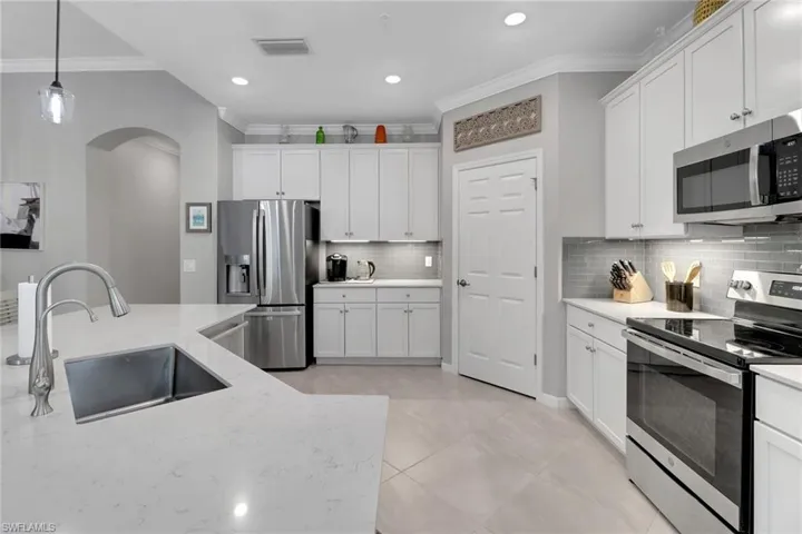 Kitchen with lots of work areas