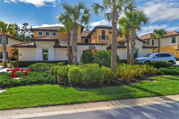 Welcome to 10541 Casella Way #201