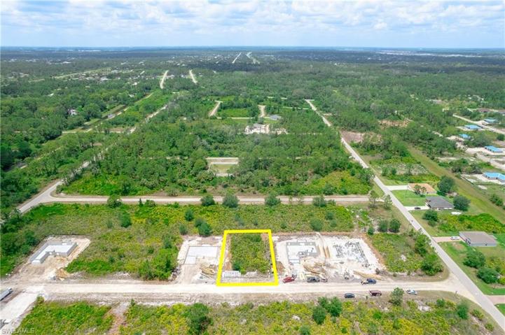 1867 Maiden ST, LEHIGH ACRES FL 33972