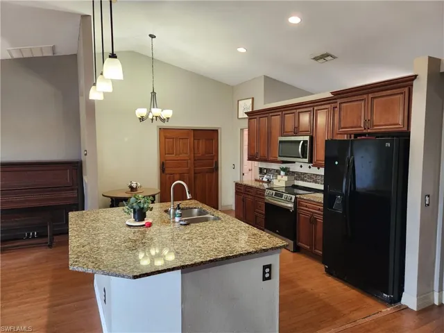2508 NW 12th  ST, Cape Coral, FL 33993