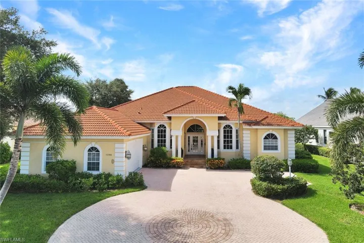 Beautiful home with an elegant entrance and a recently retiled roof.