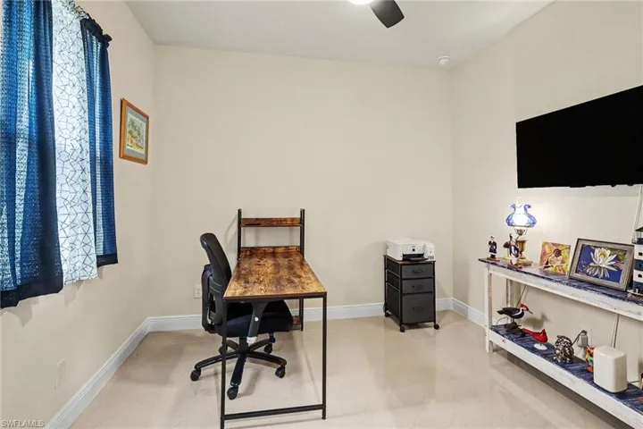 190 Hendry St, LaBelle FL 33935