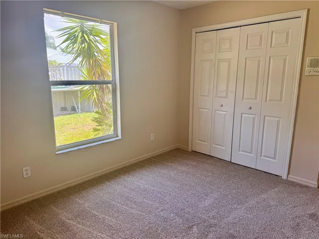 1209 Sw 39th St, Cape Coral, Florida 33914