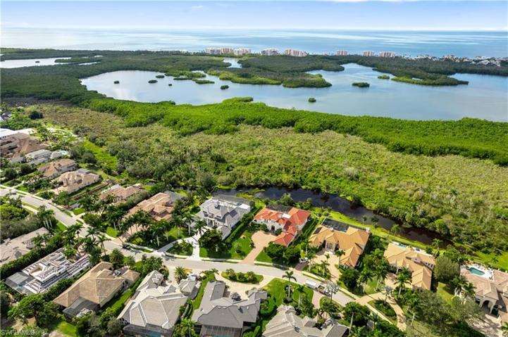 Great western view with fabulous sunsets.