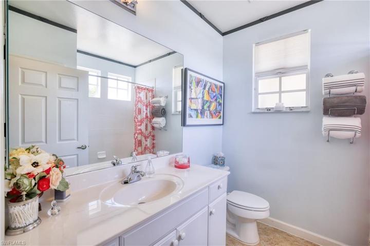 2nd full bath off guest quarters